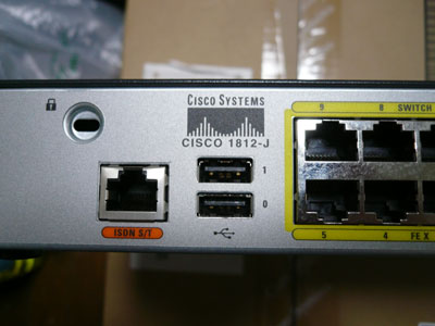 Cisco 1812j を入手した Srchack Org えす あーる しー はっく